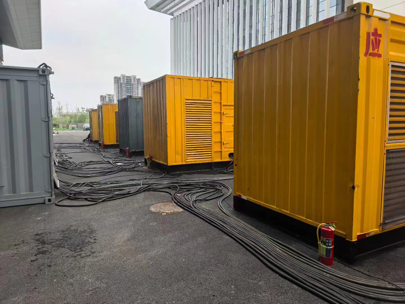 丽江不同季节柴油发电机组保养有哪些注意事项？