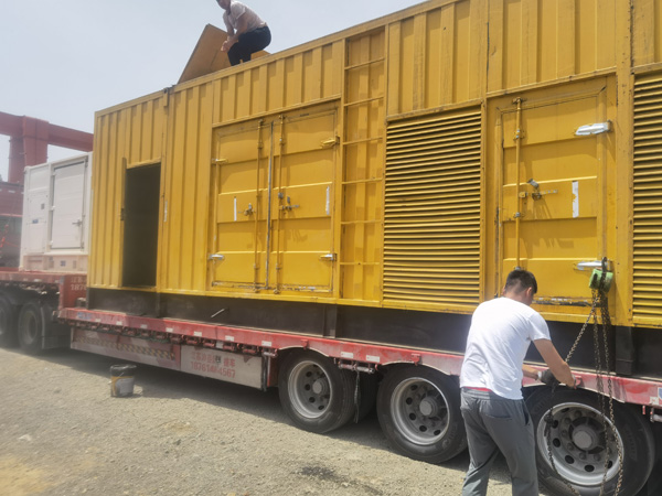 丽江除了负载情况和发动机维护,还有哪些因素会影响 200kw 柴油发电机的油耗?